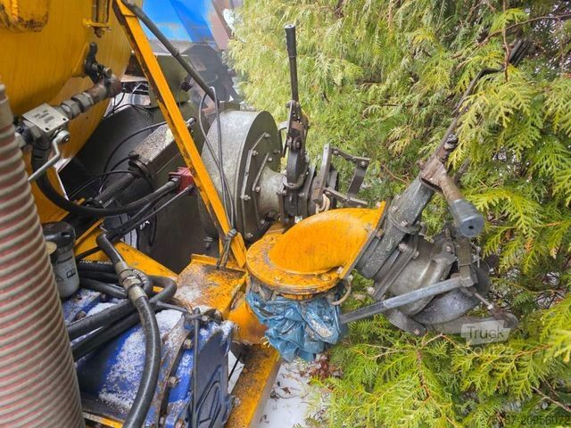 Tankauflieger D-TEC Vlastuin/ Kesteren Gülleauflieger mit ADR