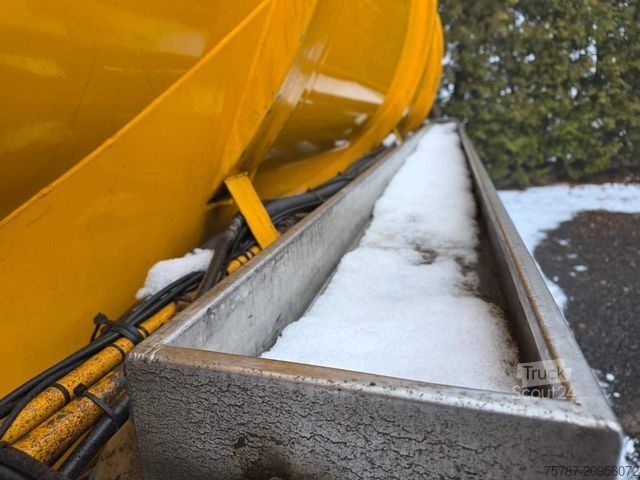 Tankauflieger D-TEC Vlastuin/ Kesteren Gülleauflieger mit ADR