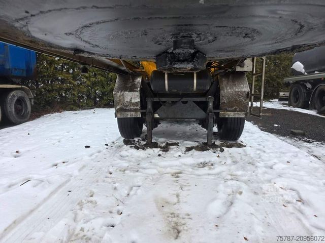 Tankauflieger D-TEC Vlastuin/ Kesteren Gülleauflieger mit ADR