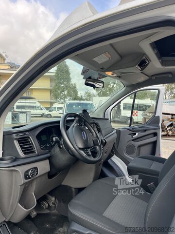 Karavan Ford Panama P10 Campervan | 4 Schlafplätze | Küche + Aufstelldach