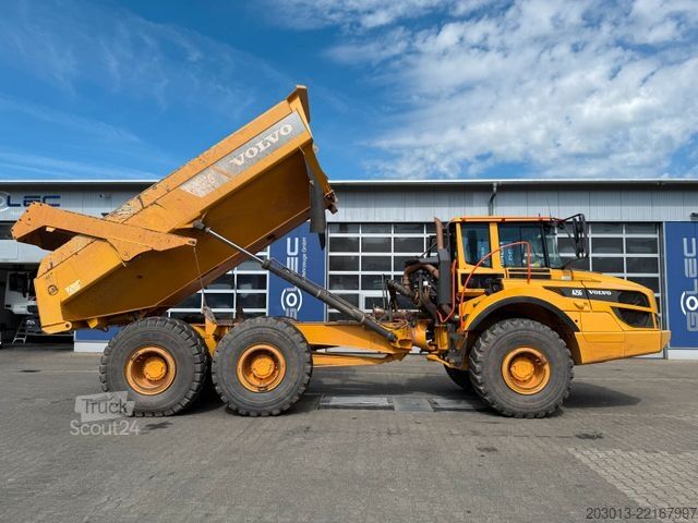 Altro VOLVO A25G Dumper 9.564 h Baujahr 2021