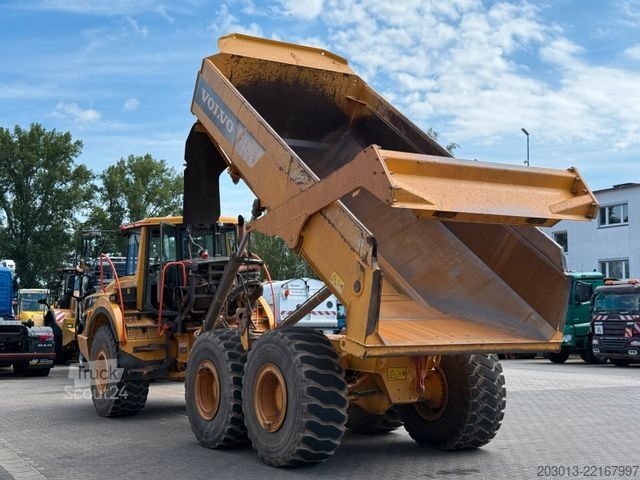 Altro VOLVO A25G Dumper 9.564 h Baujahr 2021