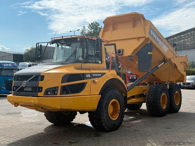 Altro VOLVO A25G Dumper 9.564 h Baujahr 2021