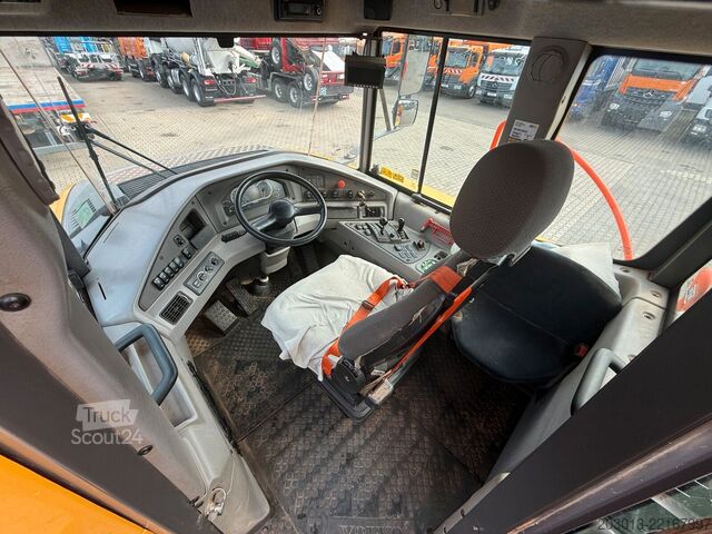 Altro VOLVO A25G Dumper 9.564 h Baujahr 2021