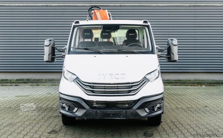 Trepunkts tippbil med kran Iveco Daily 70C18 HA8 Kipper Kran