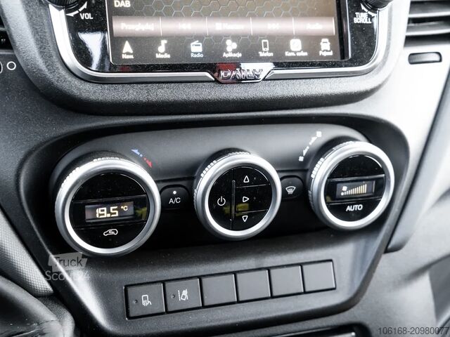 Trepunkts tippbil med kran Iveco Daily 70C18 HA8 Kipper Kran