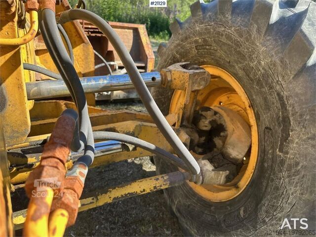 Niveleuse Nordverk 130 HVT grader w/ extra tires on rim. WATCH VIDEO.