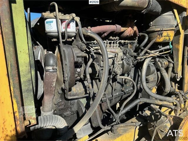 Niveleuse Nordverk 130 HVT grader w/ extra tires on rim. WATCH VIDEO.