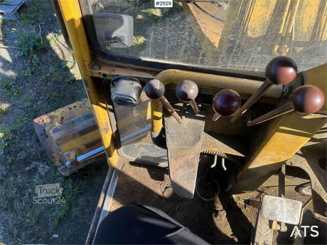 Niveleuse Nordverk 130 HVT grader w/ extra tires on rim. WATCH VIDEO.