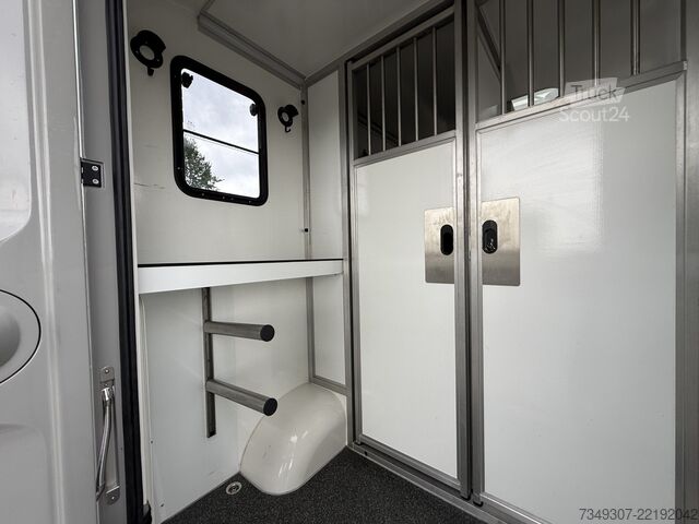 Transporte de caballos Renault Master | HORSETRUCK | KRISMAR STALLION 3XL | 20...