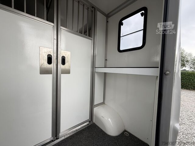 Transporte de caballos Renault Master | HORSETRUCK | KRISMAR STALLION 3XL | 20...