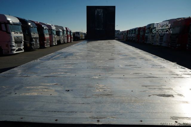 Remorque semi-plateforme de travail SAMRO NACZEPA PLATFORMA / STALOWA  POD?OGA 