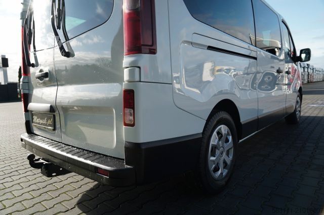 Minibus RENAULT TRAFIC III / BUS / 9 MIEJSC / 90 TYS KM / PIERWS