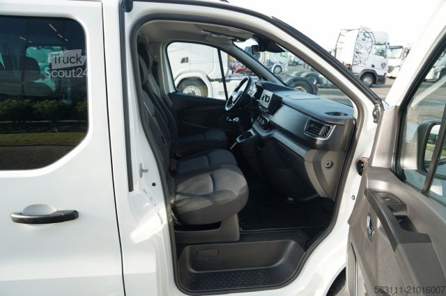 Minibus RENAULT TRAFIC III / BUS / 9 MIEJSC / 90 TYS KM / PIERWS