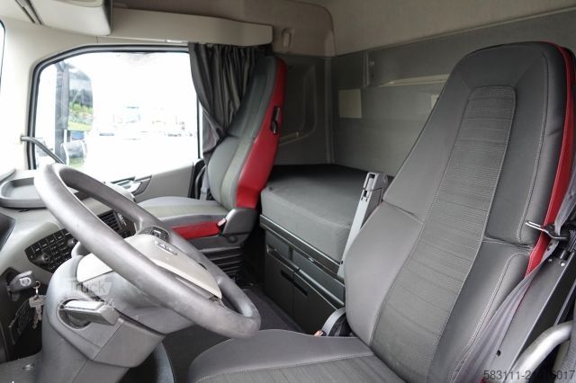 Tracteur routier standard VOLVO FH 420 / 13 L / PE?NY ADR / 2017 ROK / LOW CAB