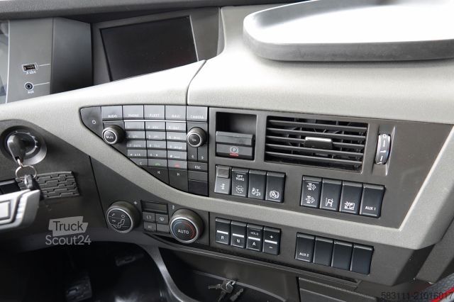 Tracteur routier standard VOLVO FH 420 / 13 L / PE?NY ADR / 2017 ROK / LOW CAB