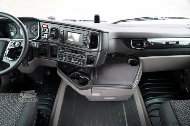 Standard tractor unit SCANIA R 450 / RETARDER / NISKA KABINA / 