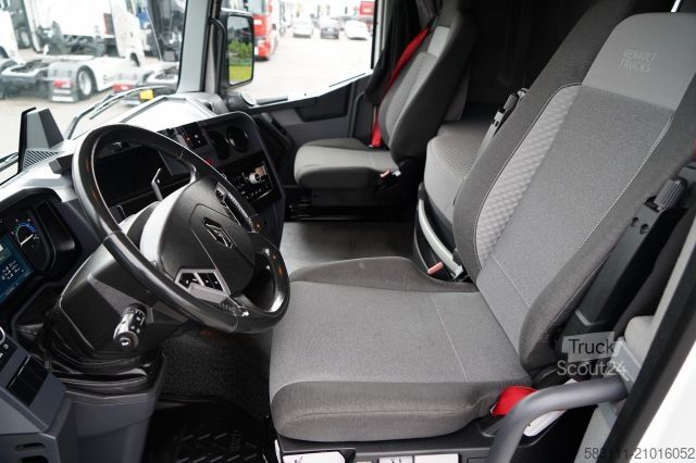 Standard tractor unit RENAULT T 480 / RETARDER / 2022 / 13 LITROWY /