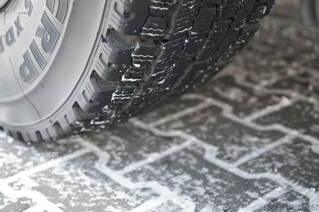 Autobus MERCEDES-BENZ INTOURO / EURO 5 / MANUAL / KLIMA /SPROWADZONY /