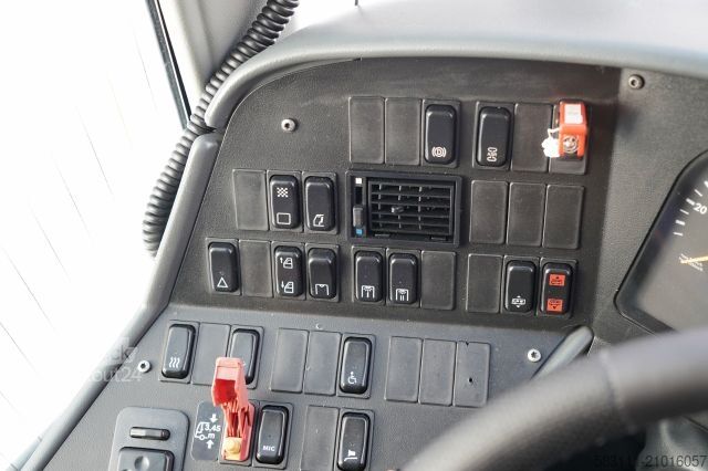 Autobus MERCEDES-BENZ INTOURO / EURO 5 / MANUAL / KLIMA /SPROWADZONY /