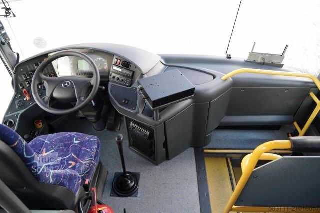 Autobus MERCEDES-BENZ INTOURO / EURO 5 / MANUAL / KLIMA /SPROWADZONY /