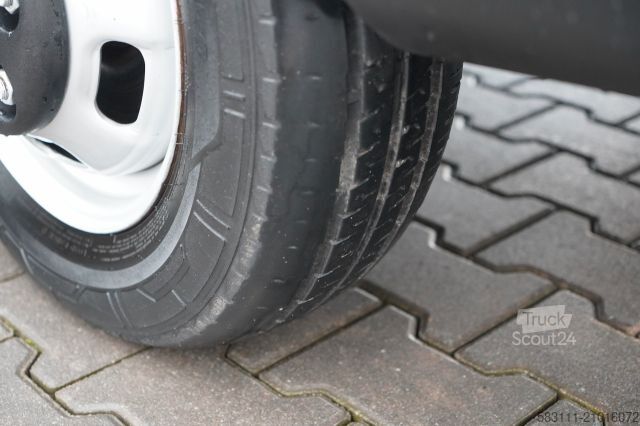 Koelwagen met geïsoleerde laadbak IVECO DAILY 35-160 / KONTENER 4,3 M / WINDA DHOLLANDIA