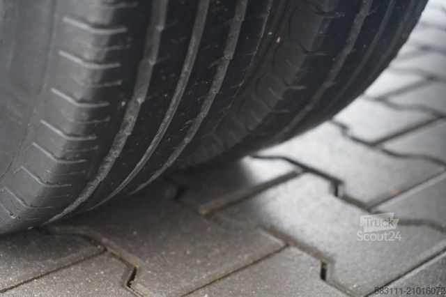 Koelwagen met geïsoleerde laadbak IVECO DAILY 35-160 / KONTENER 4,3 M / WINDA DHOLLANDIA