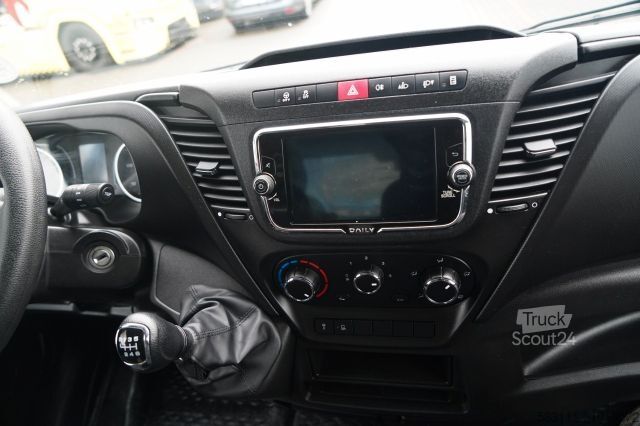 Koelwagen met geïsoleerde laadbak IVECO DAILY 35-160 / KONTENER 4,3 M / WINDA DHOLLANDIA