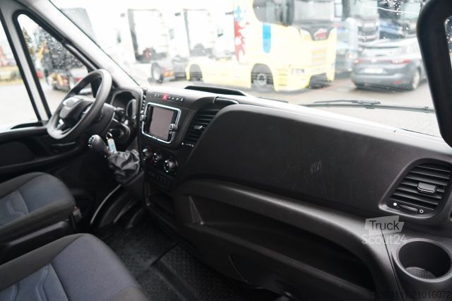 Koelwagen met geïsoleerde laadbak IVECO DAILY 35-160 / KONTENER 4,3 M / WINDA DHOLLANDIA