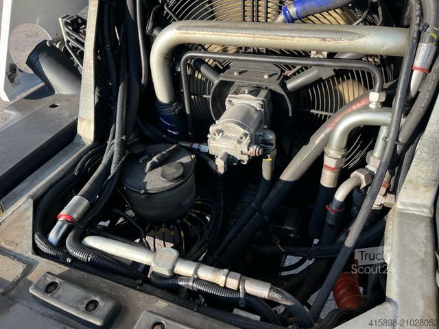 Aangepaste bestelwagen SCHMIDT Swingo 200+ Kehrmaschine Sweeper