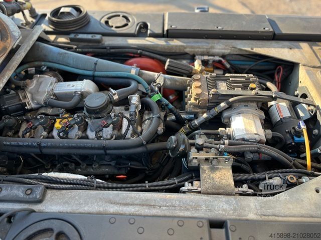 Aangepaste bestelwagen SCHMIDT Swingo 200+ Kehrmaschine Sweeper