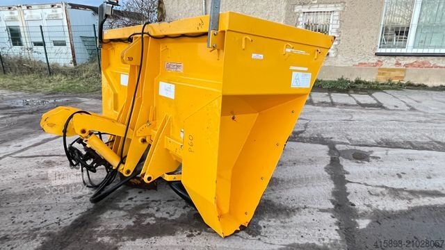 Landbouwmachine SCHMIDT Selbstladestreuer 2,6 m3 Winterdienst Streuer