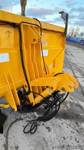 Landbouwmachine SCHMIDT Selbstladestreuer 2,6 m3 Winterdienst Streuer