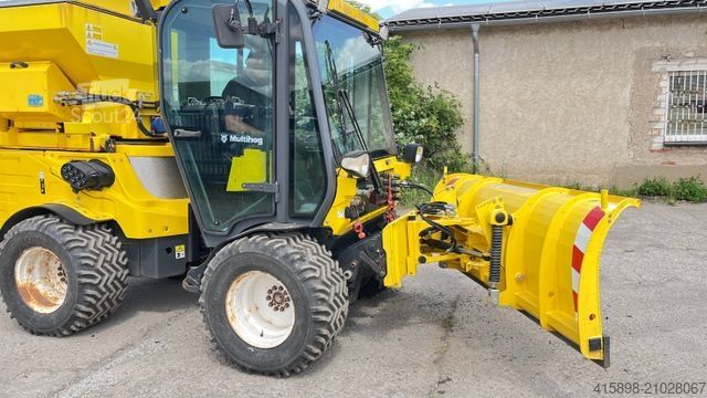 Fourgon personnalisé MULTICAR Multihog MH90 4x4 /Winterdienst