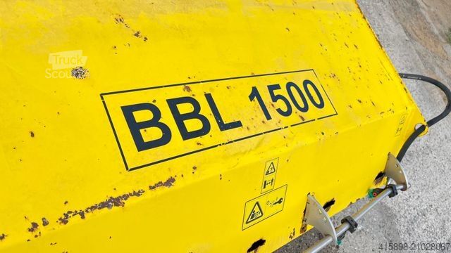 Fourgon personnalisé MULTICAR Multihog MH90 4x4 /Winterdienst