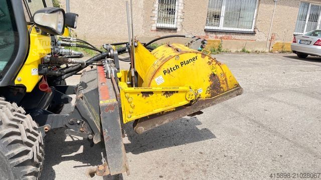 Fourgon personnalisé MULTICAR Multihog MH90 4x4 /Winterdienst