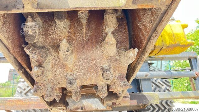 Fourgon personnalisé MULTICAR Multihog MH90 4x4 /Winterdienst