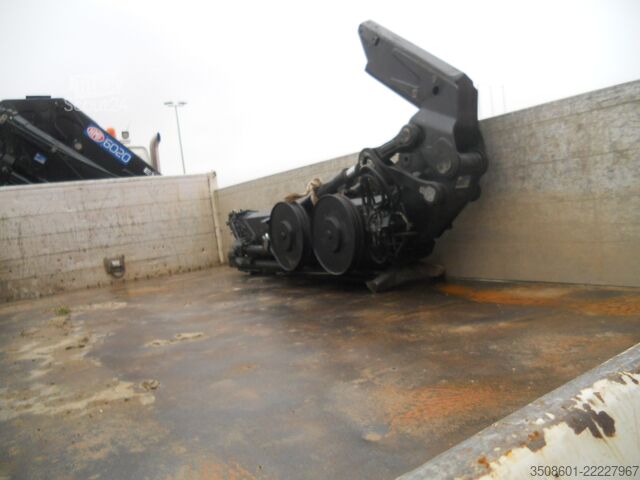 شاحنة برافعة وصندوق قلّاب Volvo FM 510