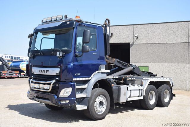 Sistema a braccio con gancio DAF CF 530