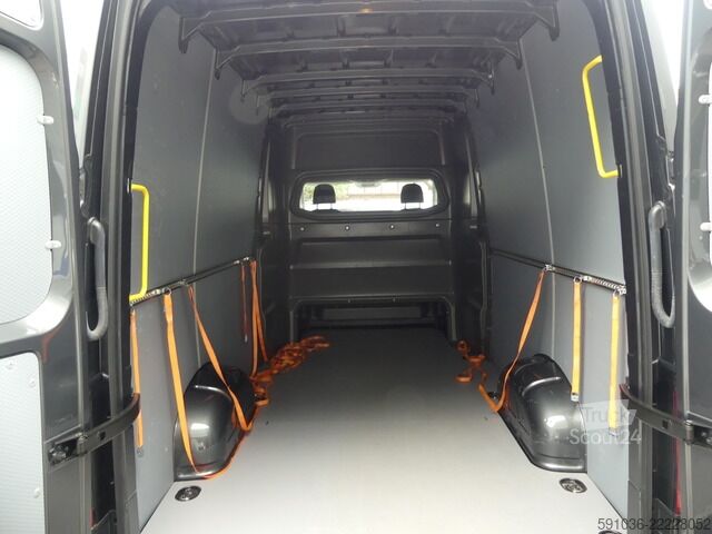 Фургон-панель Volkswagen Crafter Kasten PLUS 35 2.0 TDI Autom. 5-SITZE/LED/ACC