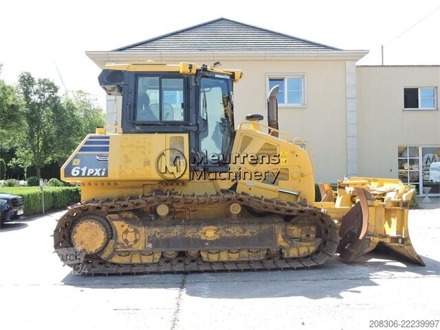 Silniční válec KOMATSU D61PXI