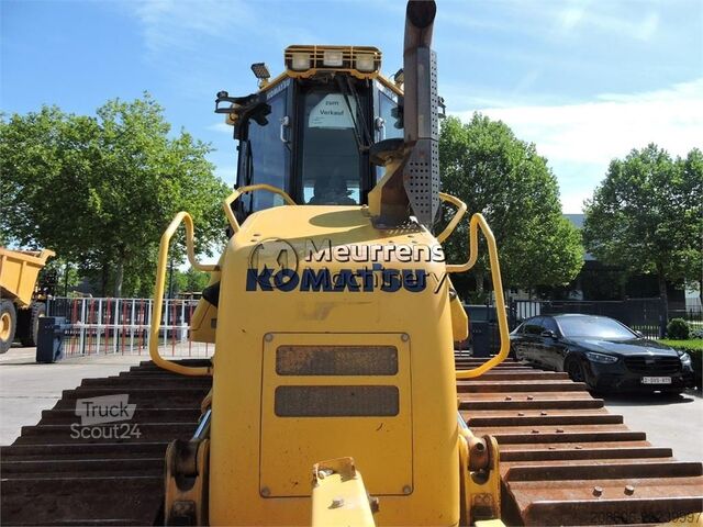 Silniční válec KOMATSU D61PXI