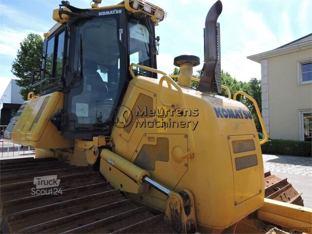 Silniční válec KOMATSU D61PXI