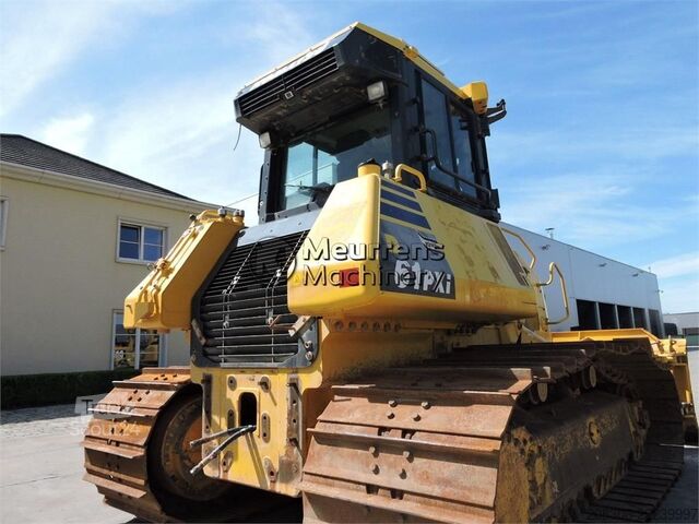 Silniční válec KOMATSU D61PXI