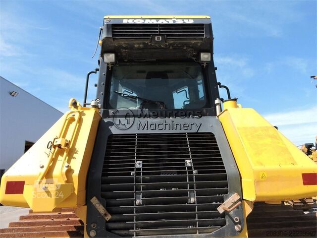 Silniční válec KOMATSU D61PXI