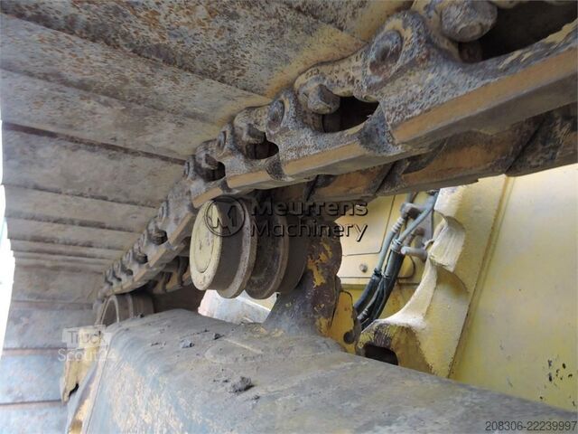 Silniční válec KOMATSU D61PXI