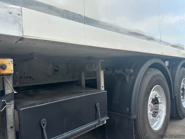 Ledus piekabe  Kerscher Kühl Carrier 850 Durchlade Hydraulisch