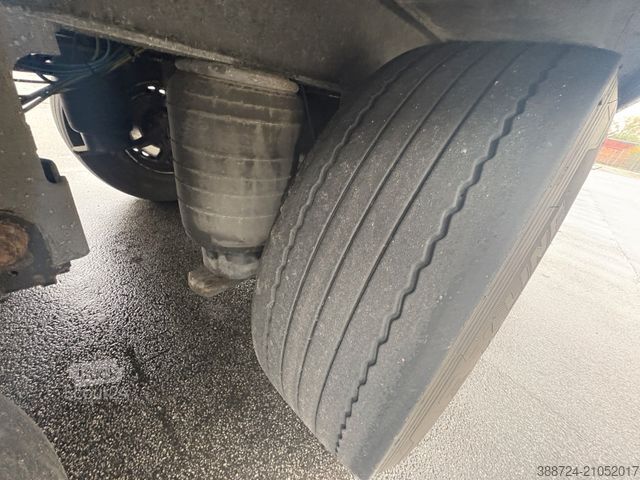 Koeloplegger SCHMITZ CARGOBULL SCBS3B04*Carrier*Lift*Doppelstock*Pharma*Blumebr