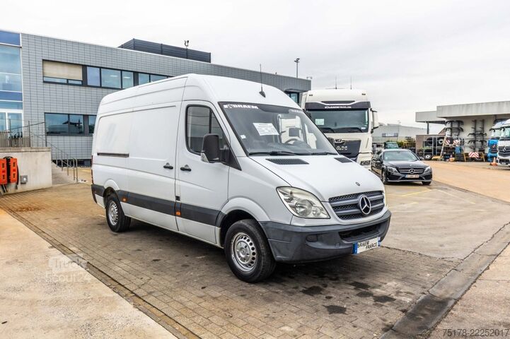 MERCEDES SPRINTER 211 DCI MERCEDES SPRINTER 211 DCI
