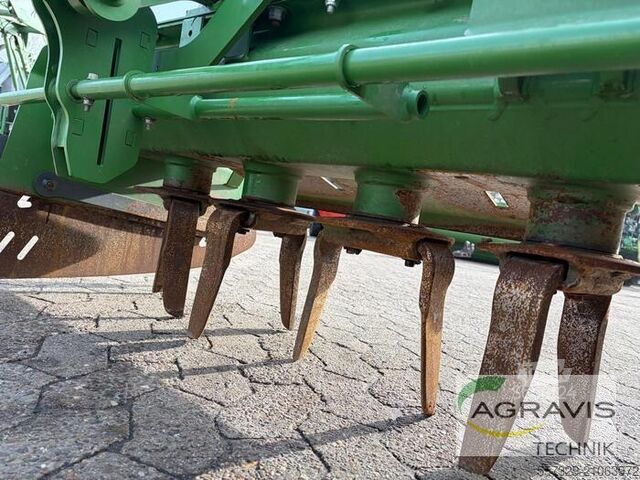 Cultivador de campo Amazone KE 3001 SUPER